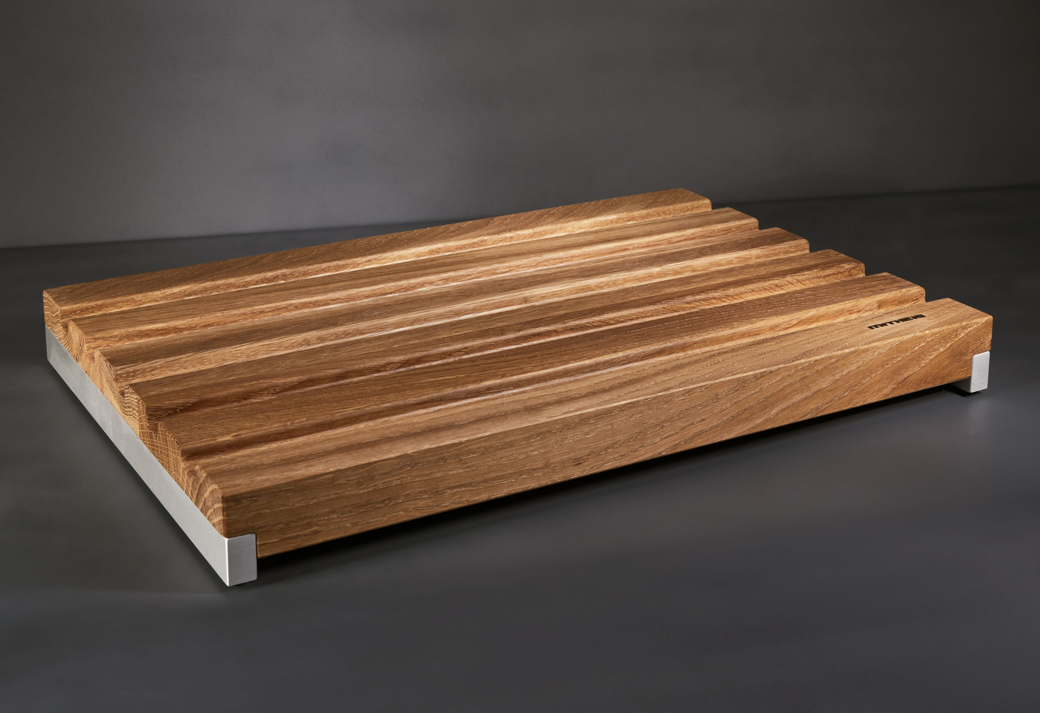 Mitheis Quadrem Mittleres Brotschneidbrett Eiche-Aluminium 39x26 1552